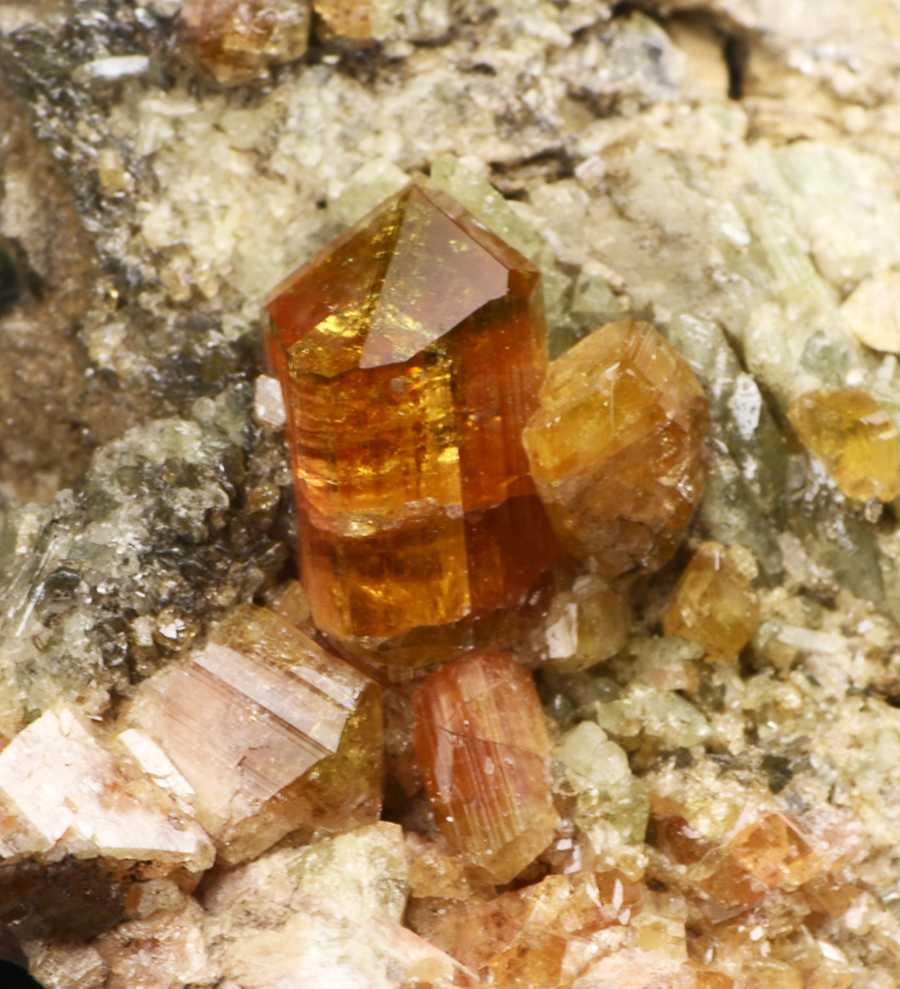 Clinozoisite