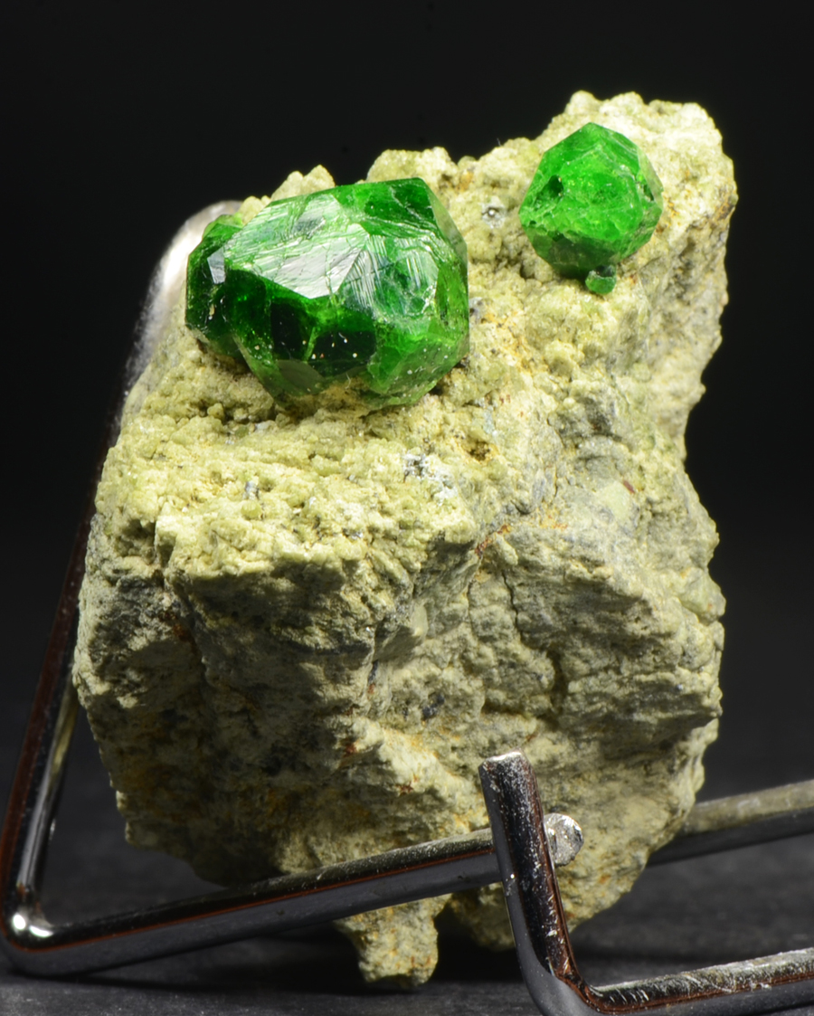 Demantoid