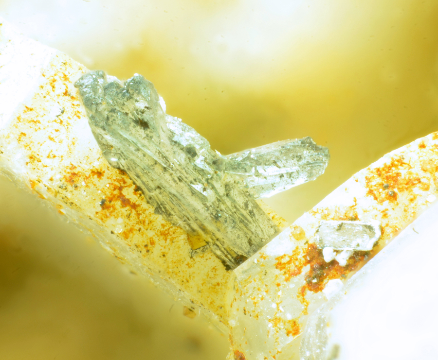 Catapleiite Ancylite-(Ce) & Analcime