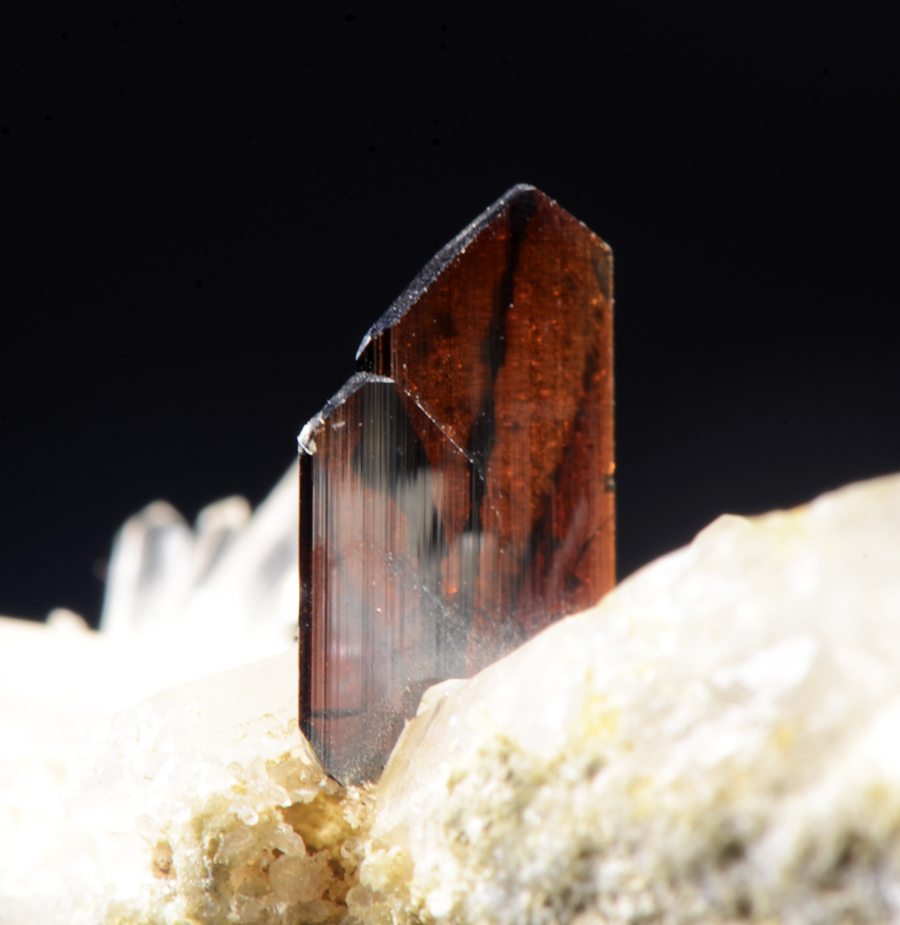 Brookite On Quartz