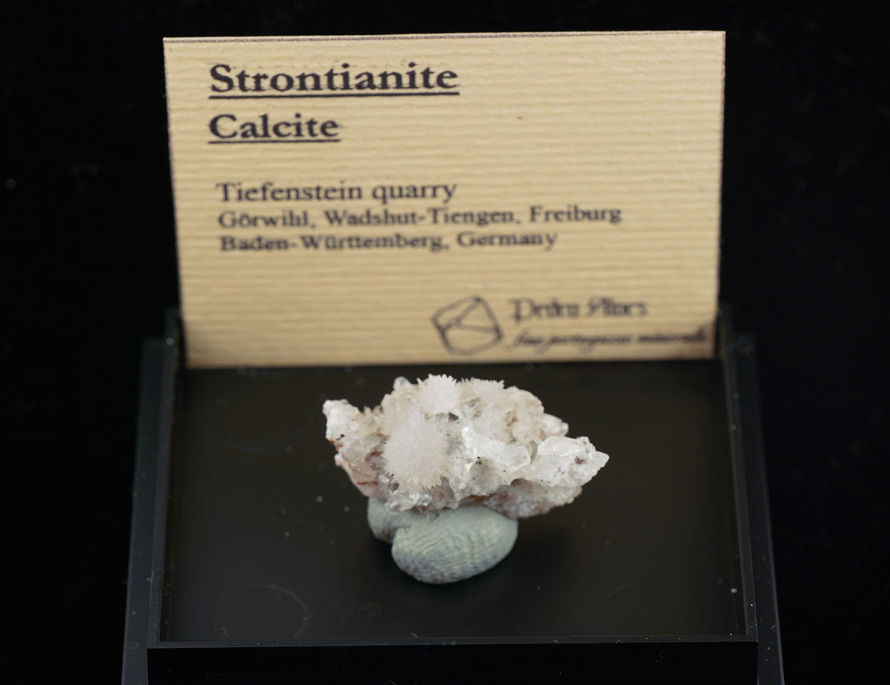 Strontianite & Calcite