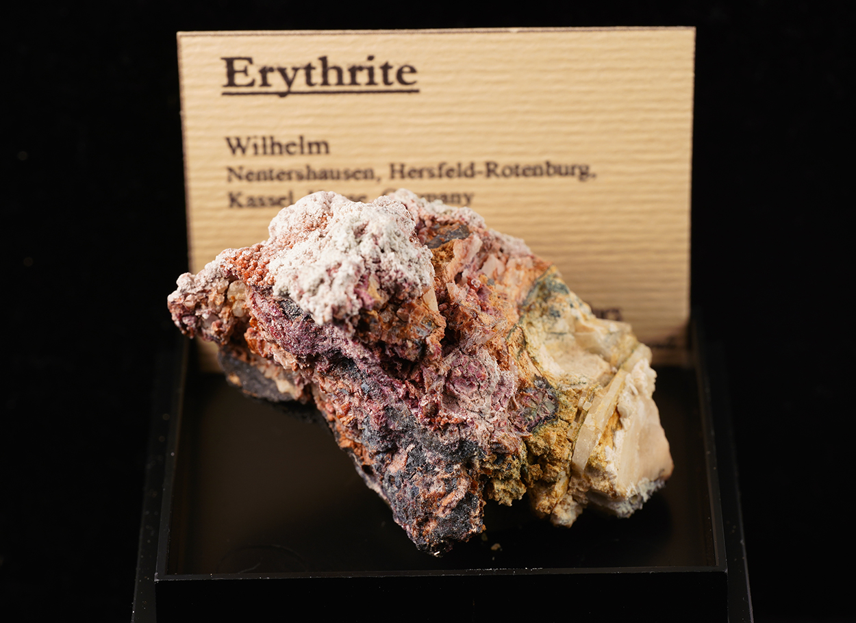 Erythrite