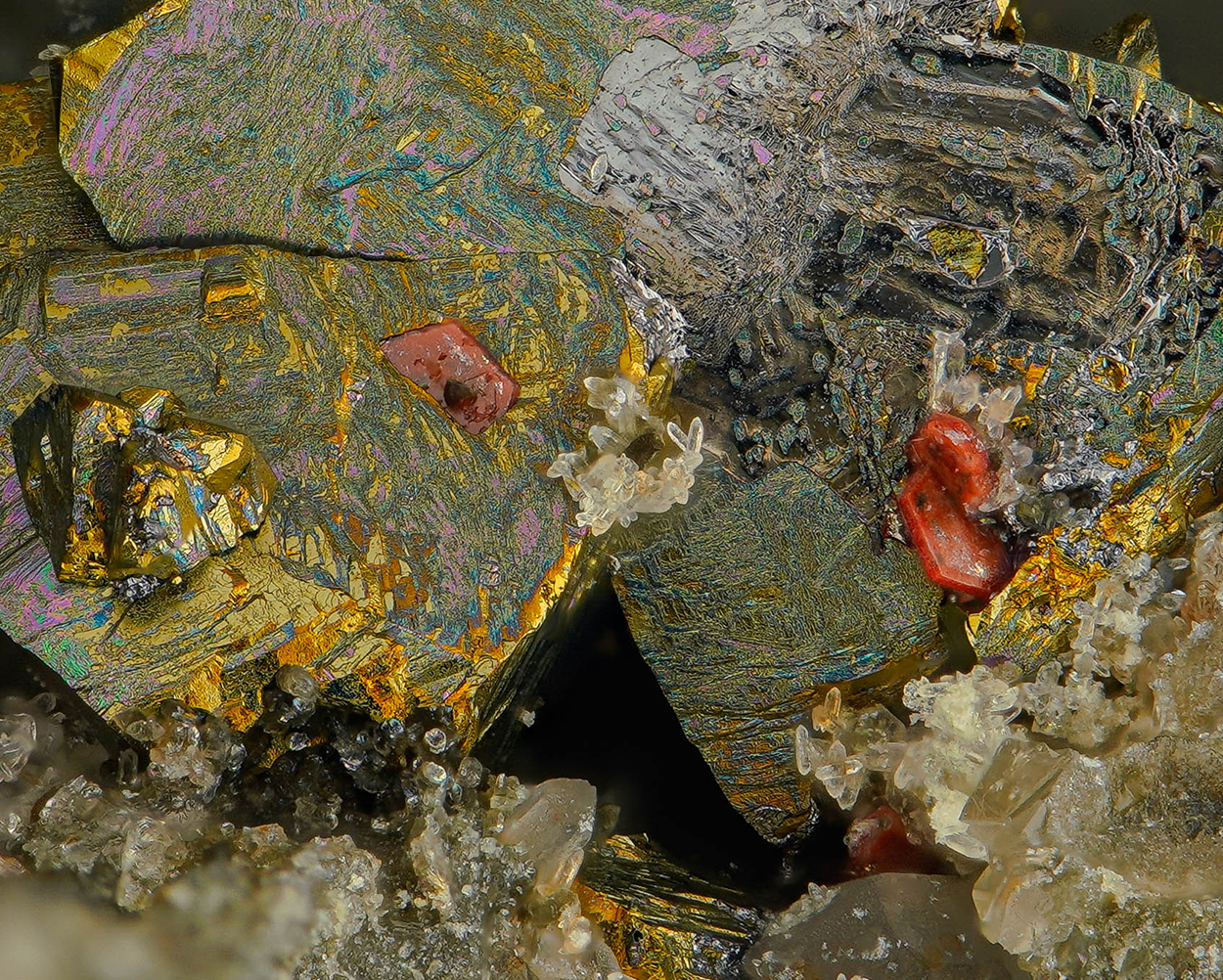 Chalcopyrite Synchysite-(Ce) & Anatase