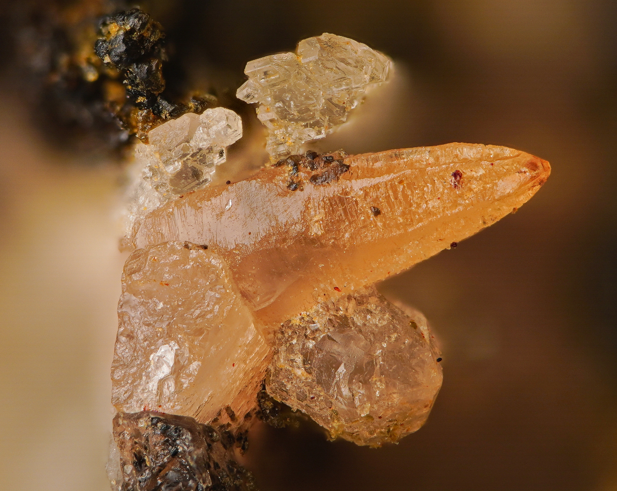 Synchysite-(Ce) & Hematite