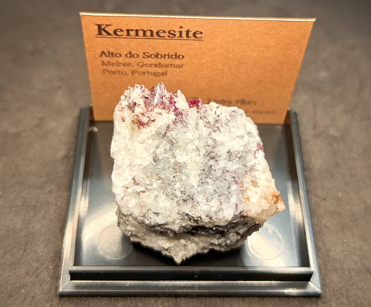 Kermesite