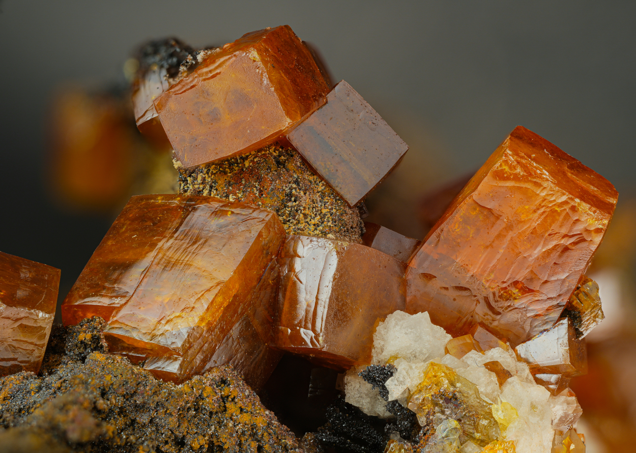 Wulfenite