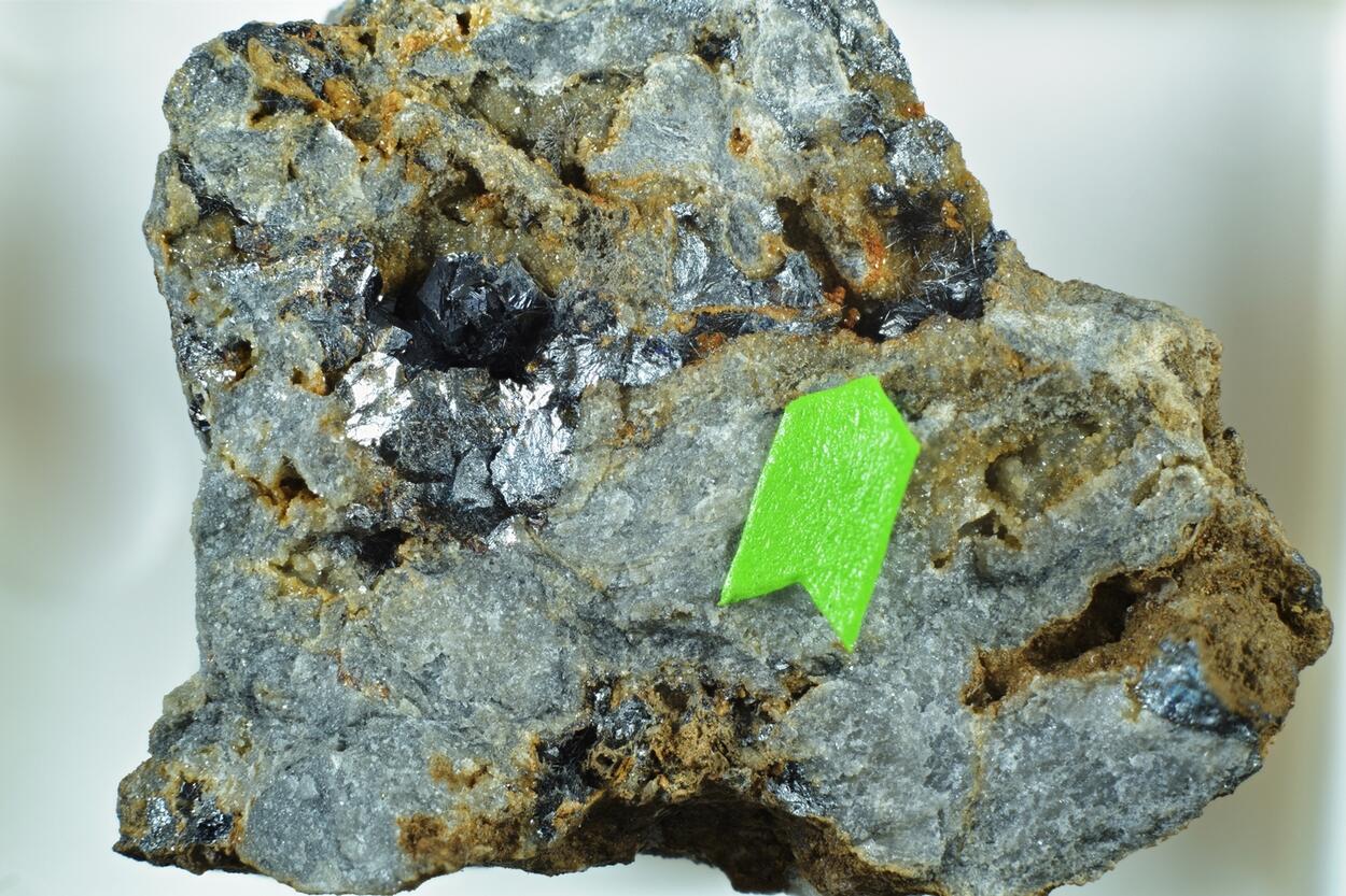 Semseyite Zinkenite