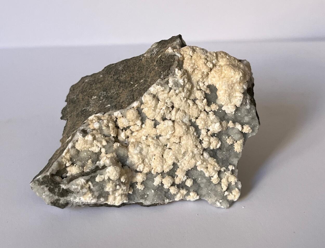 Gonnardite & Phillipsite