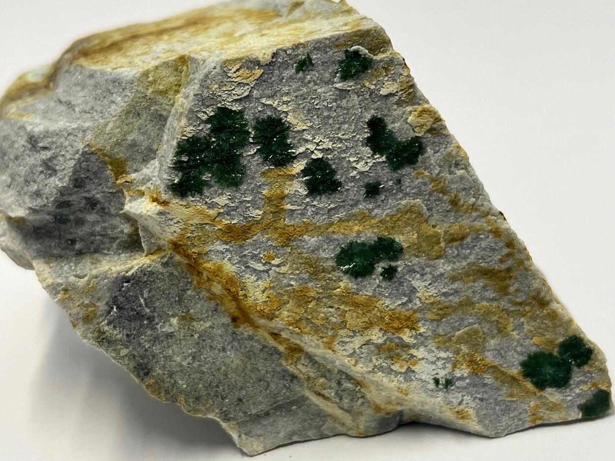 Olivenite