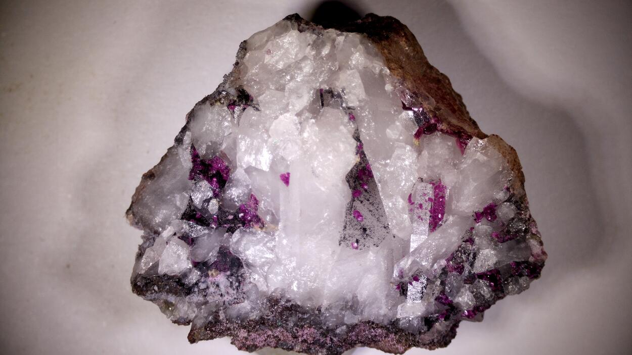 Spherocobaltite