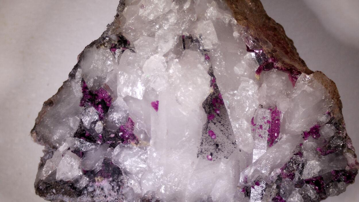 Spherocobaltite