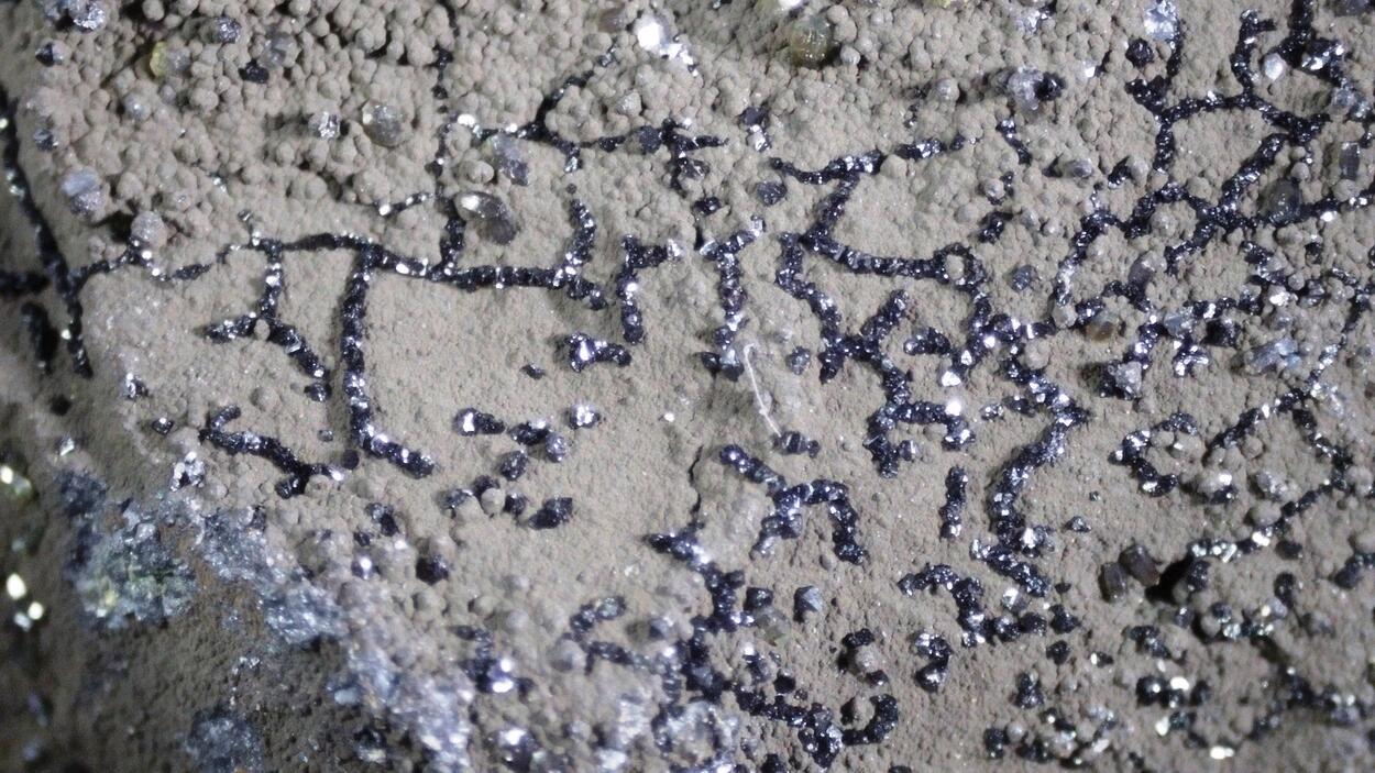 Mottramite & Coronadite