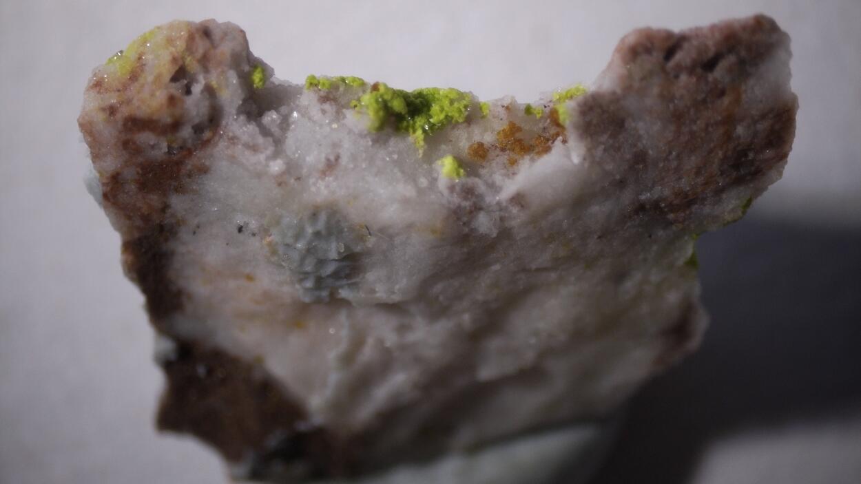 Rodalquilarite