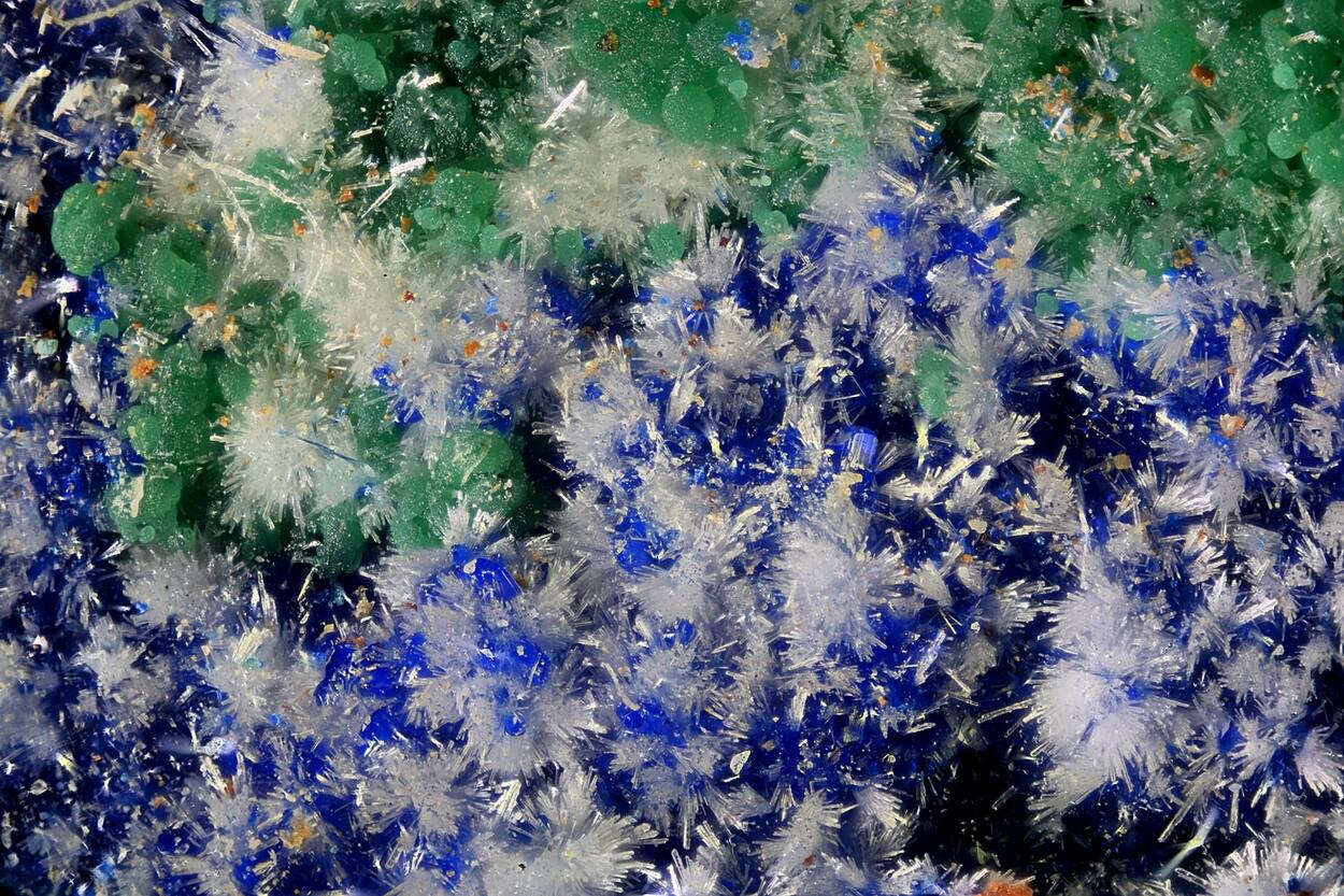 Strontianite & Azurite