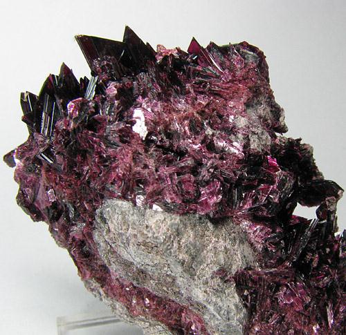 Erythrite