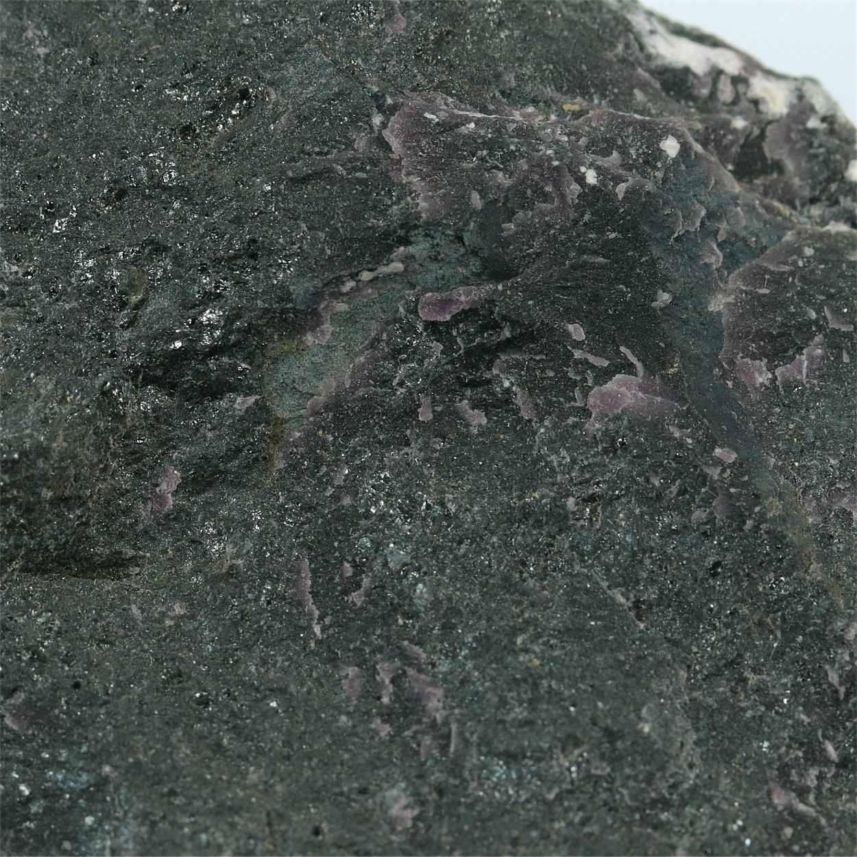 Chromite With Clinochlore