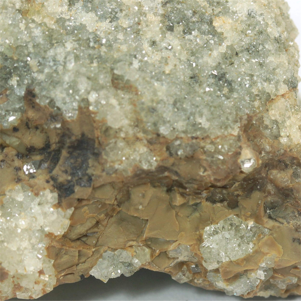 Grossular Var Leuco garnet
