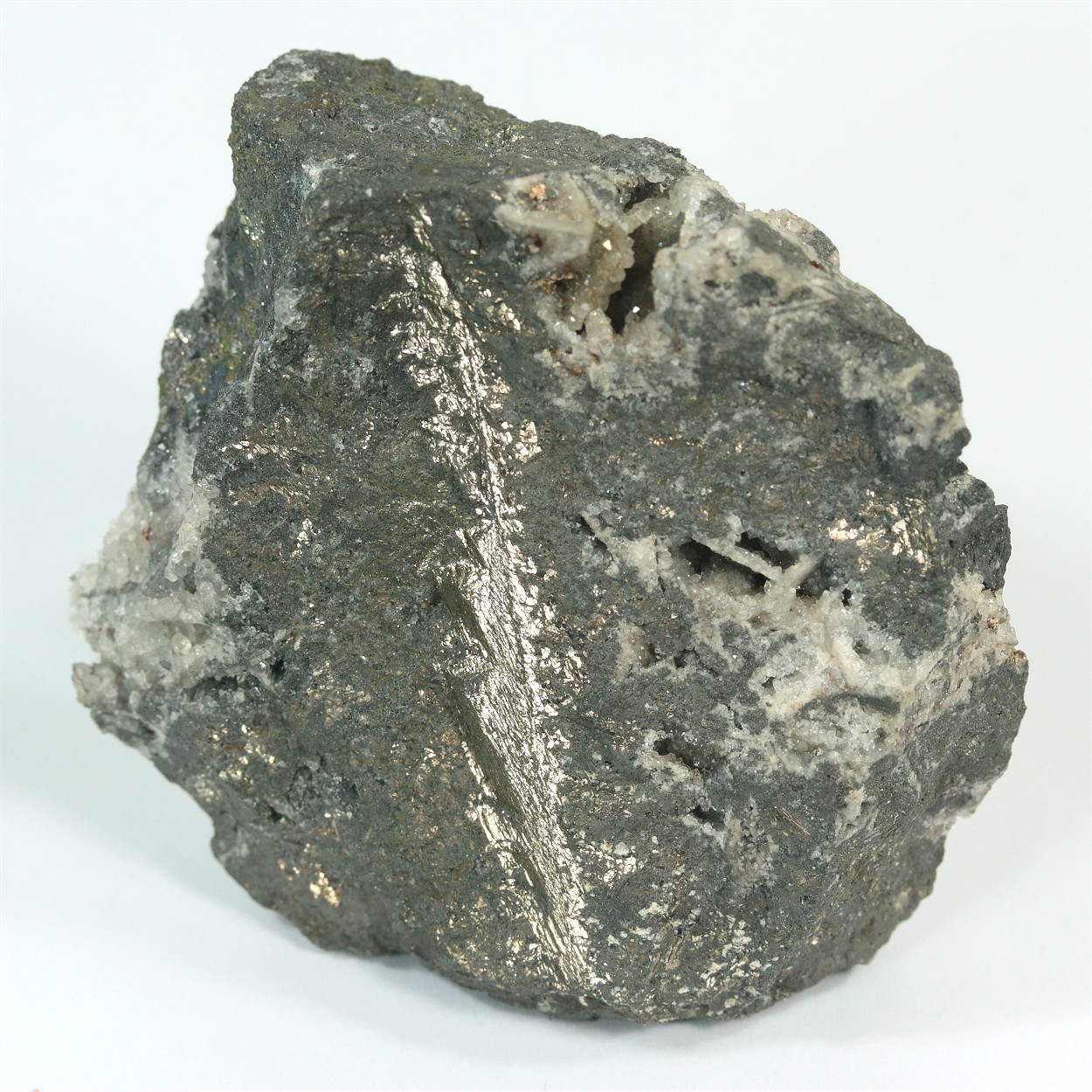 Native Bismuth With Nickelskutterudite