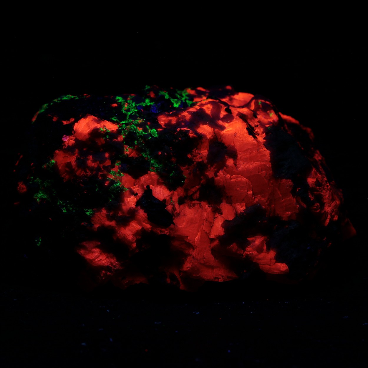 Rhodonite With Calcite & Franklinite & Mica