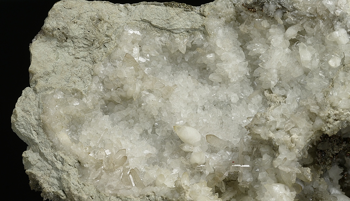 Celestine & Calcite Pyrite