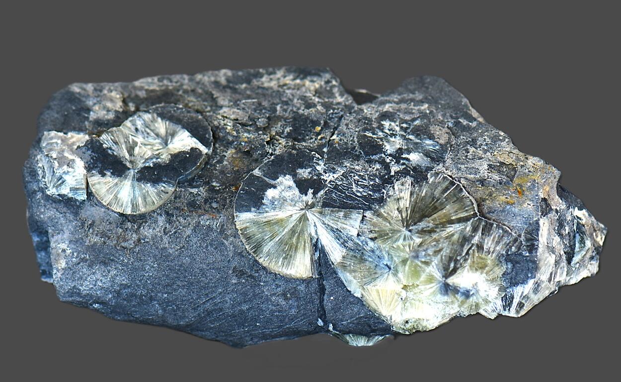 Wavellite