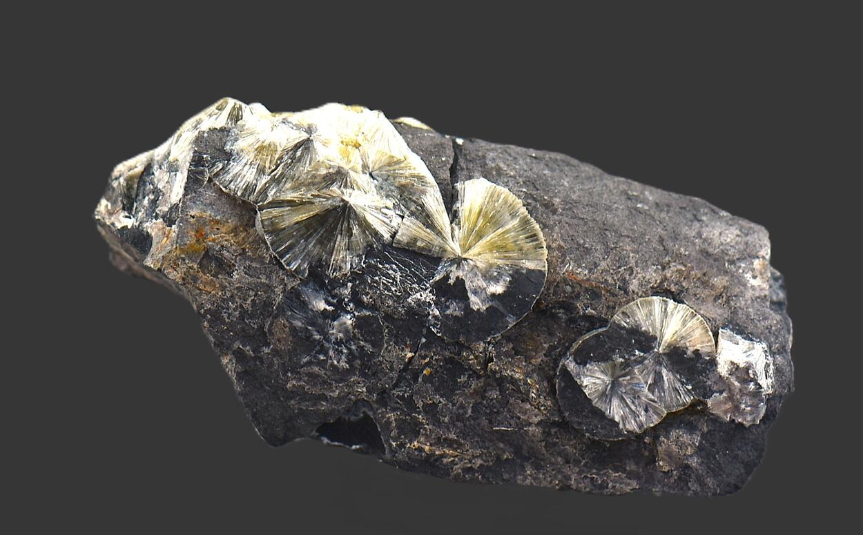 Wavellite