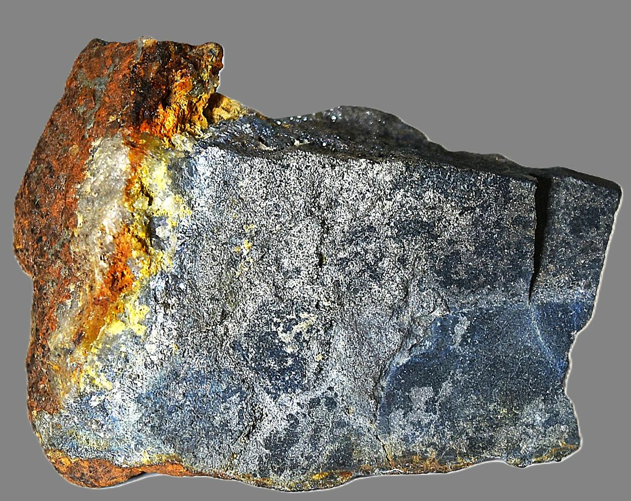 Native Bismuth In Arsenopyrite