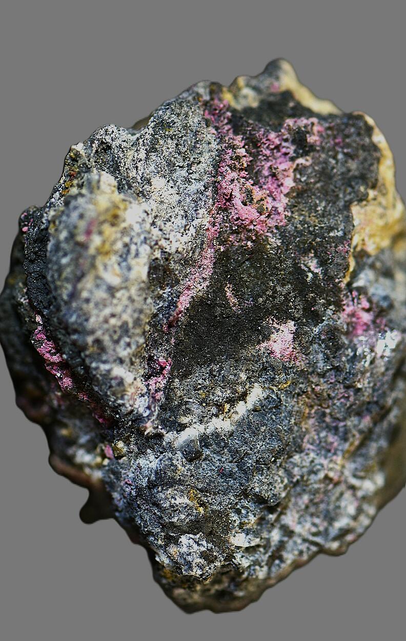 Erythrite