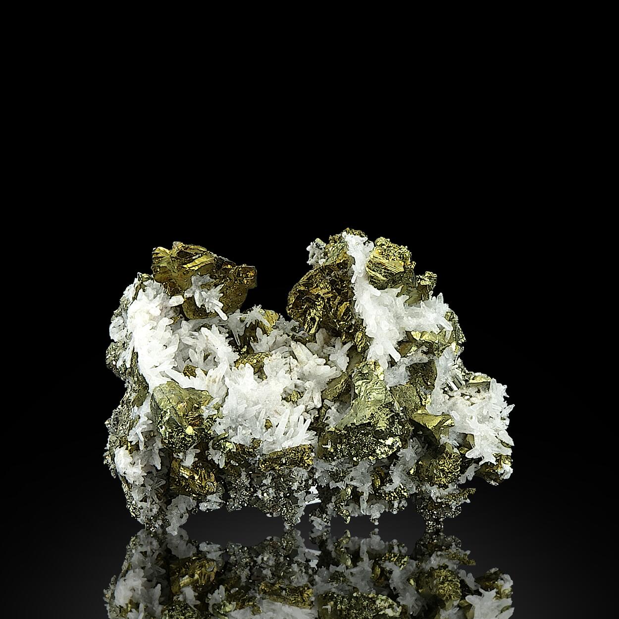 Chalcopyrite & Pyrite & Rock Crystal