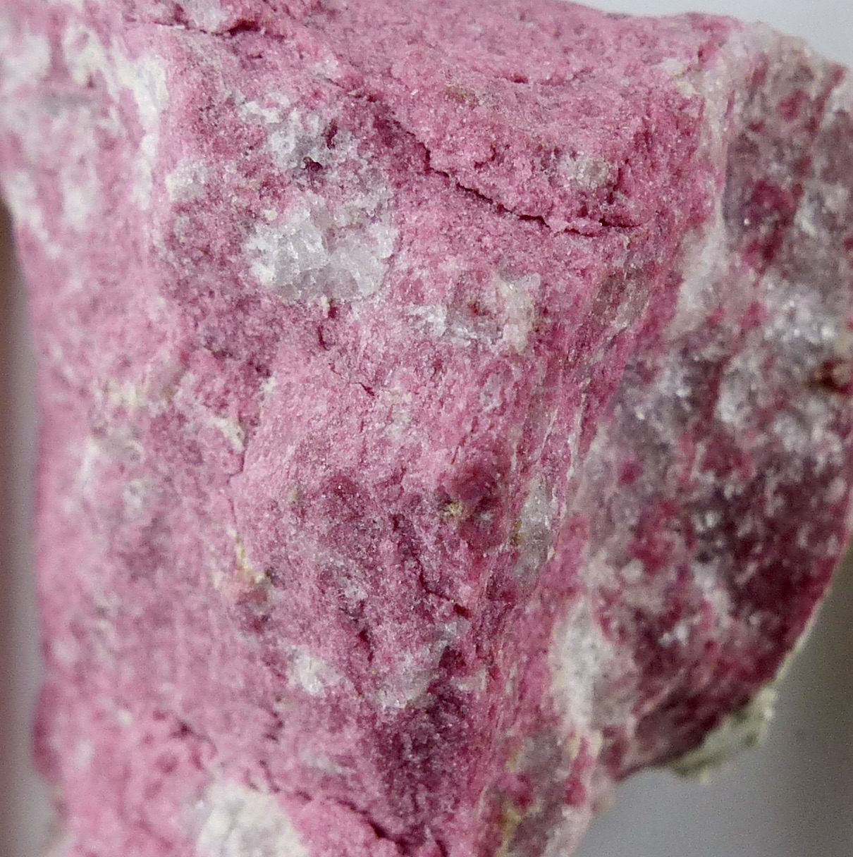 Thulite