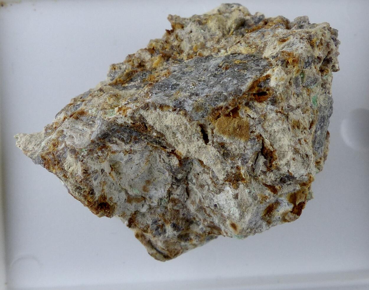 Sabugalite