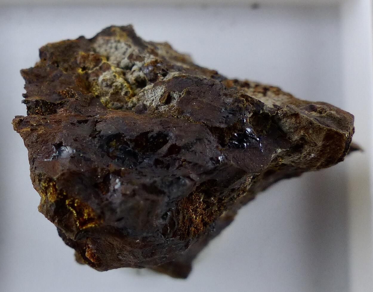 Cacoxenite & Kidwellite