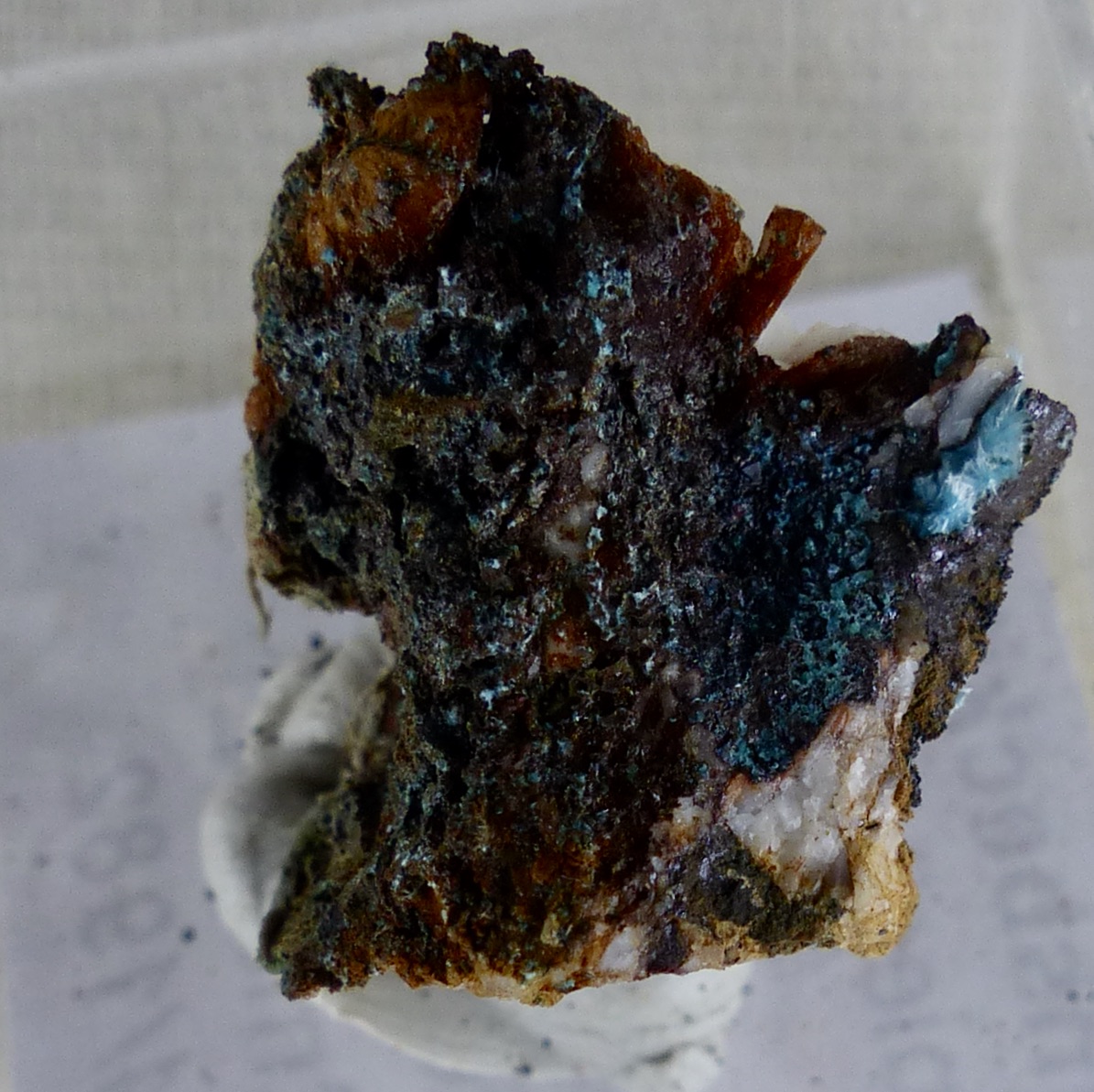 Ramsbeckite & Serpierite