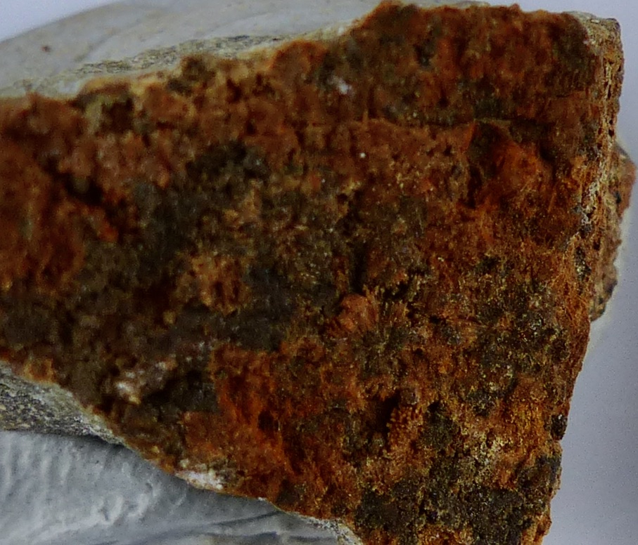 Cobaltarthurite & Bariopharmacosiderite