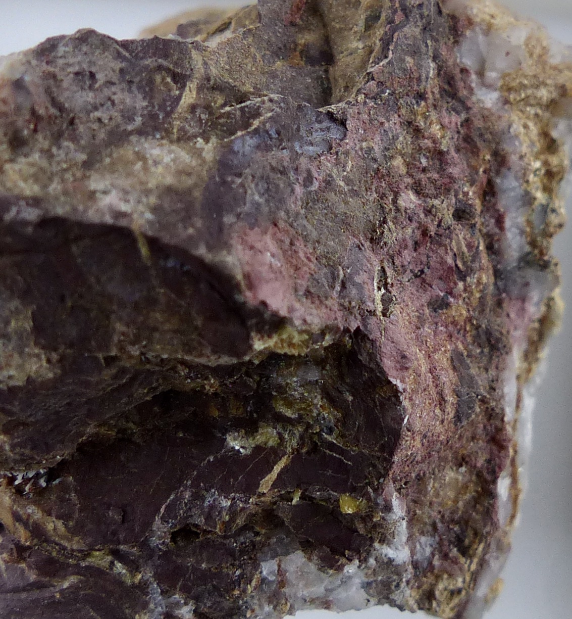 Roselite & Kutnohorite