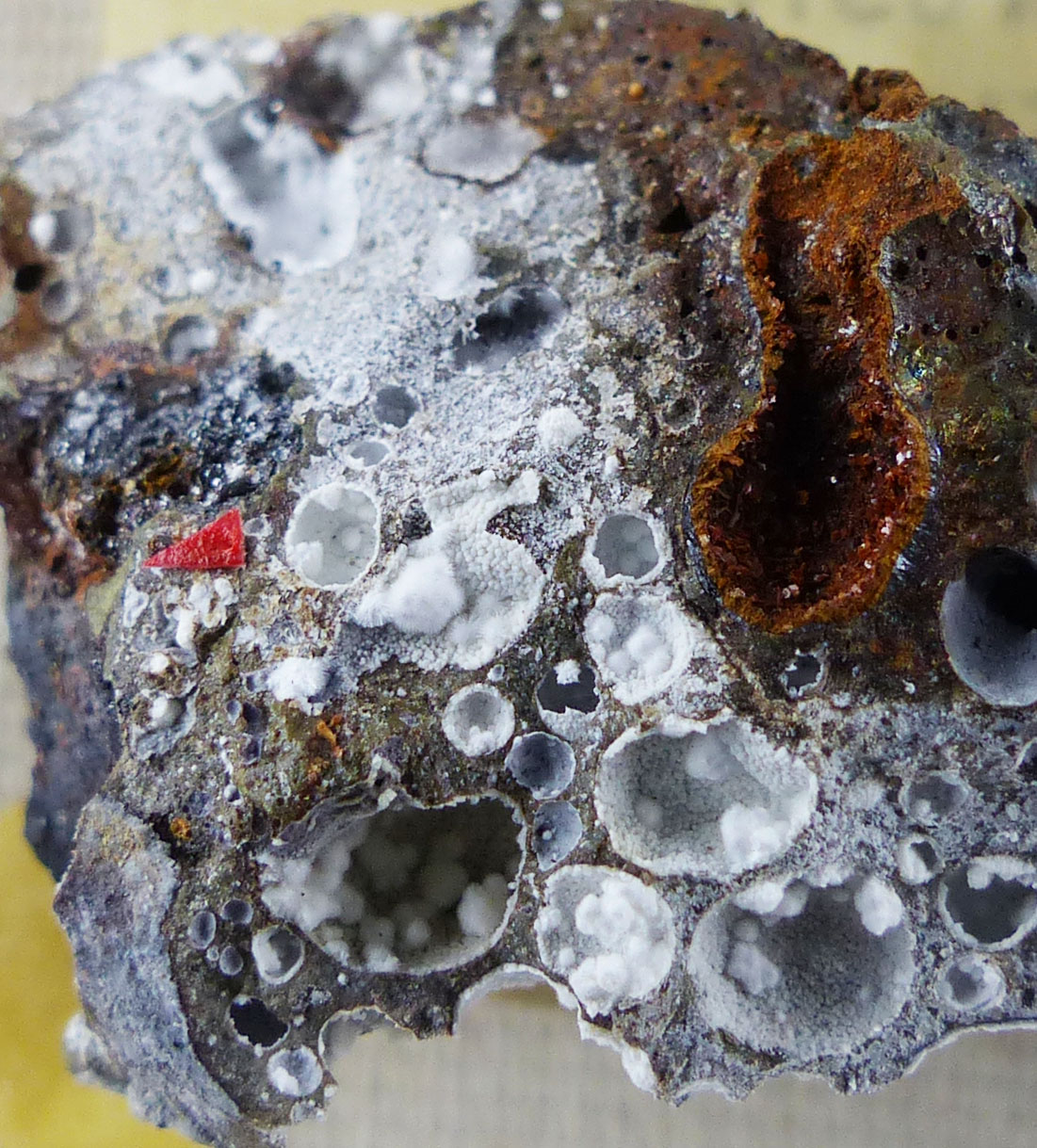 Wüstite & Ettringite