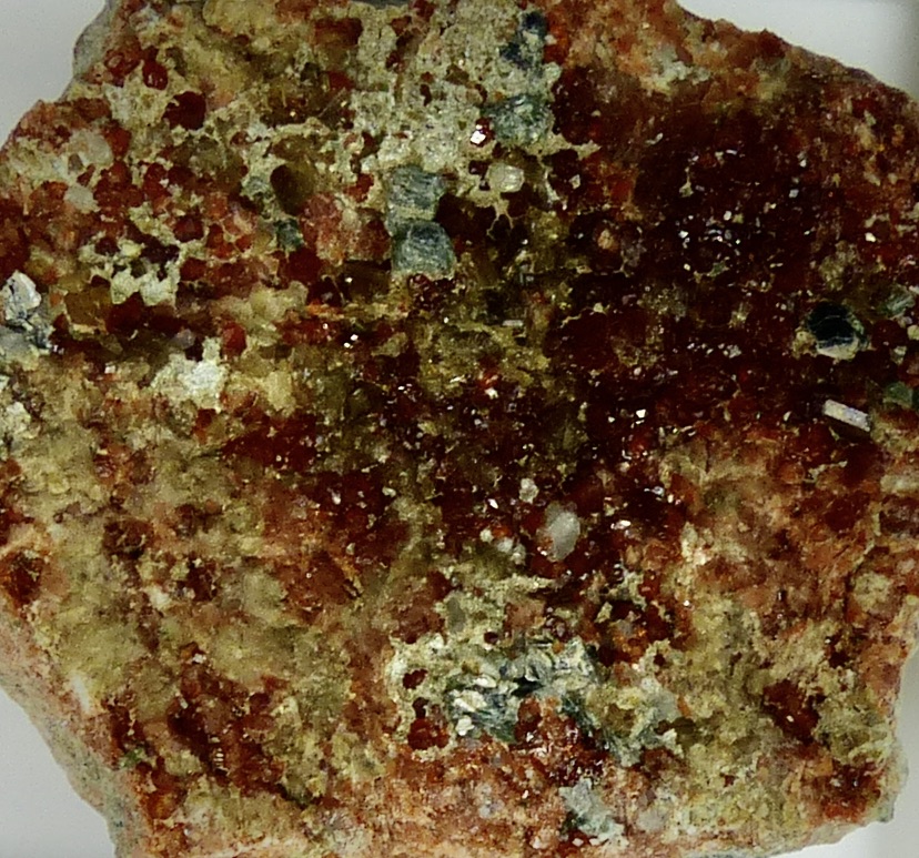 Grossular & Vesuvianite & Diopside