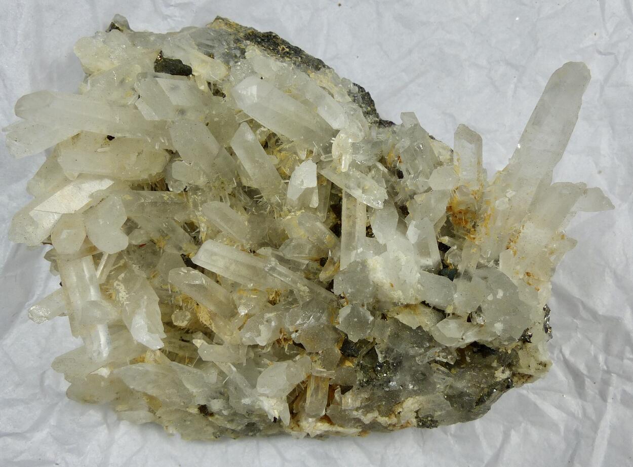 Quartz & Chalcopyrite