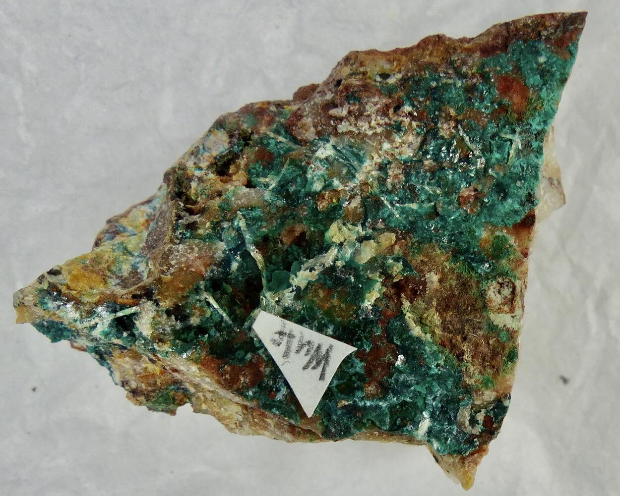 Ludjibaite & Wulfenite