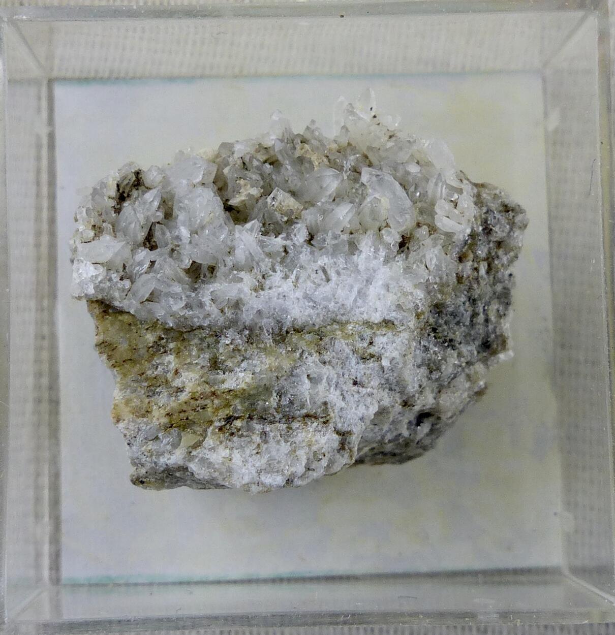 Epistilbite & Quartz