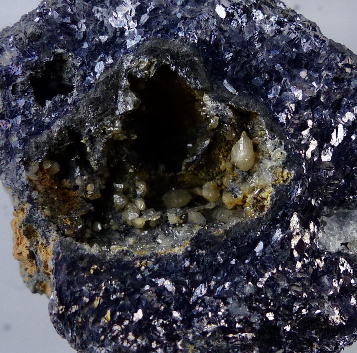 Anglesite & Cerussite