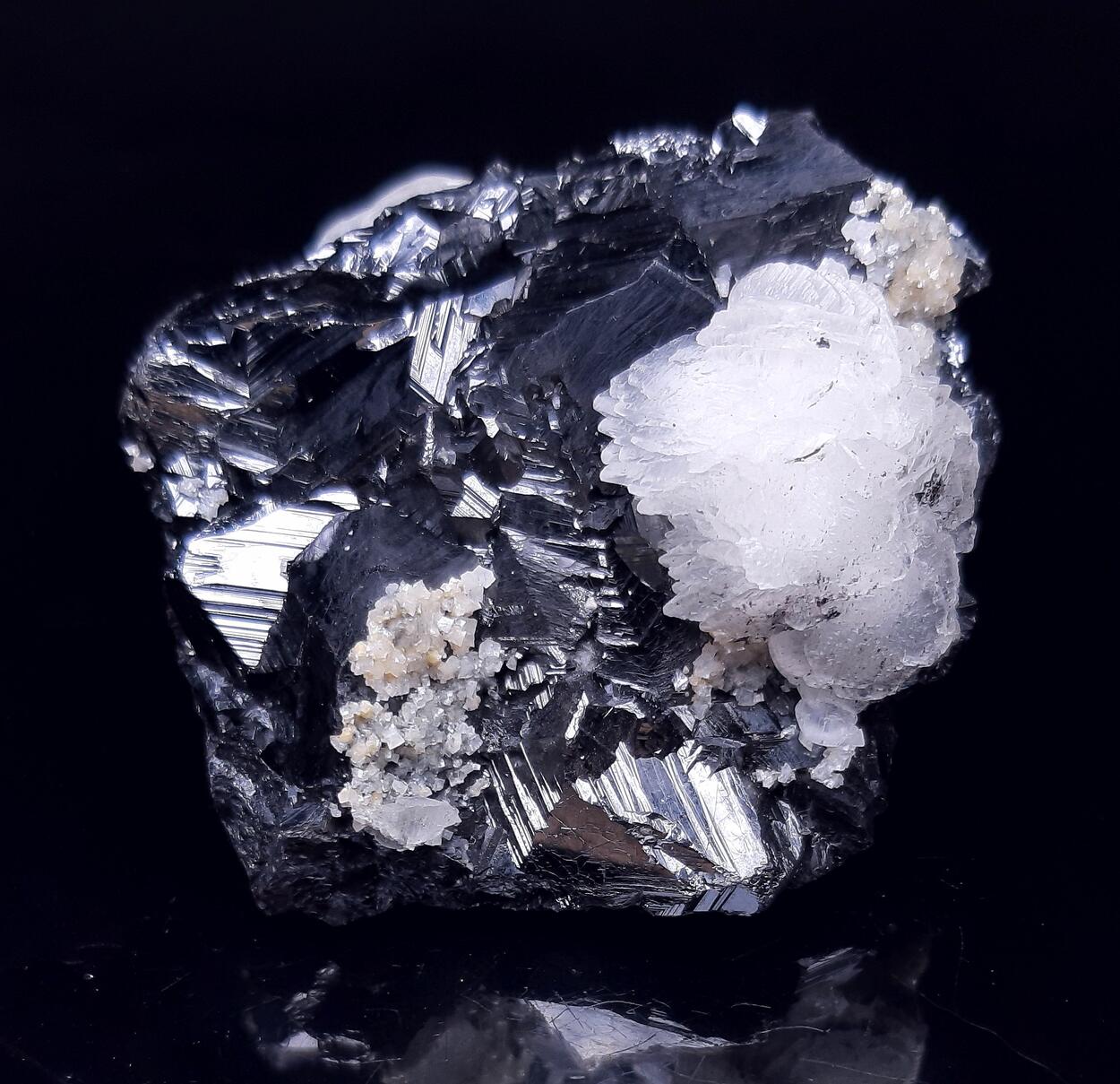 Sphalerite & Calcite