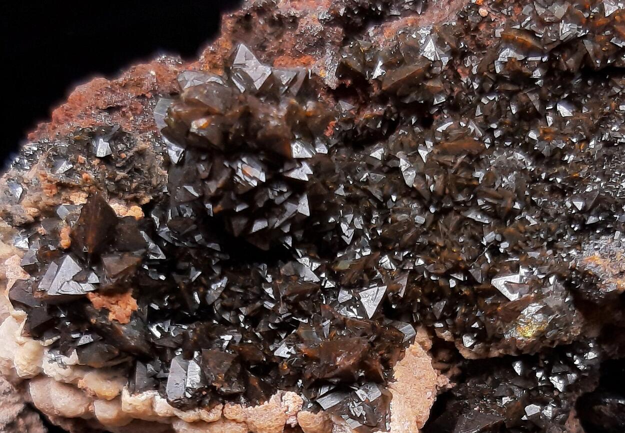 Descloizite & Smithsonite