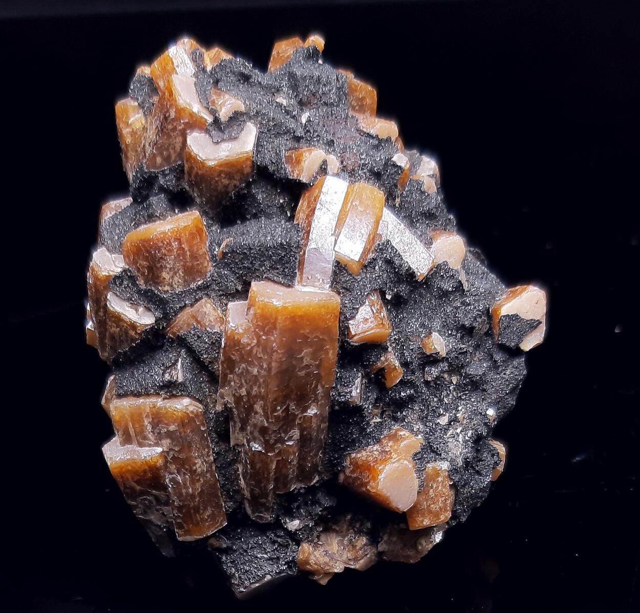 Vanadinite & Mottramite & Descloizite