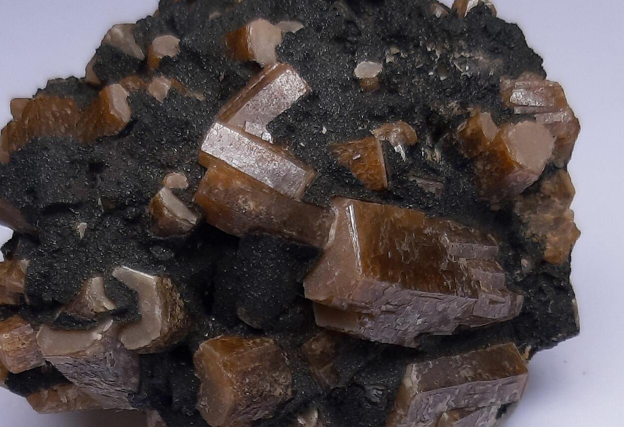 Vanadinite & Mottramite & Descloizite