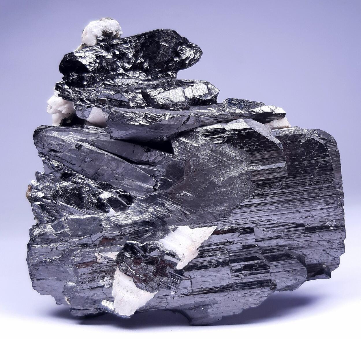 Wolframite & Calcite