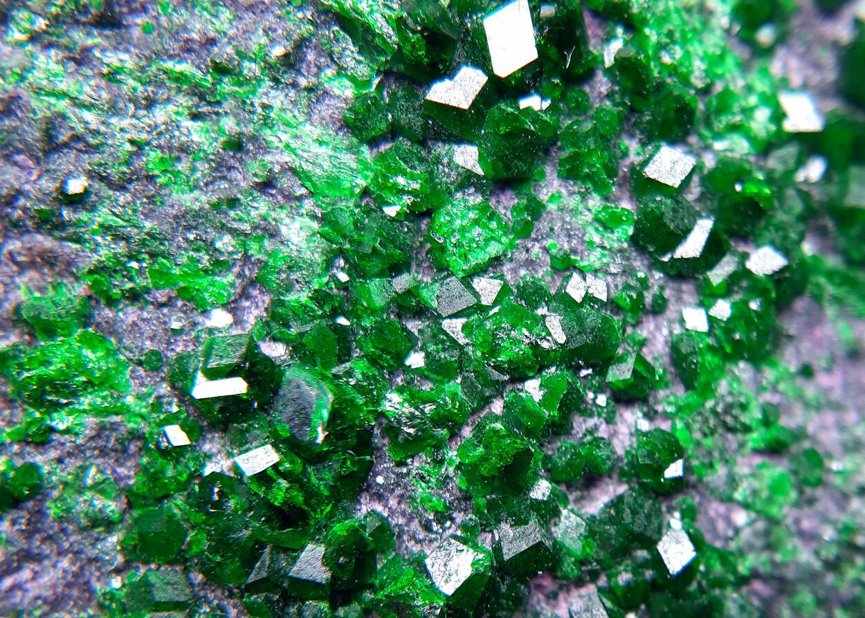 Uvarovite & Amesite