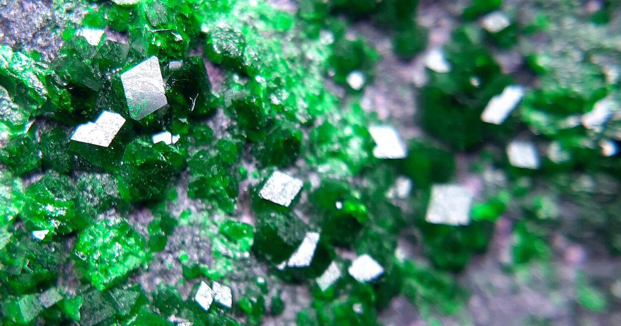 Uvarovite & Amesite