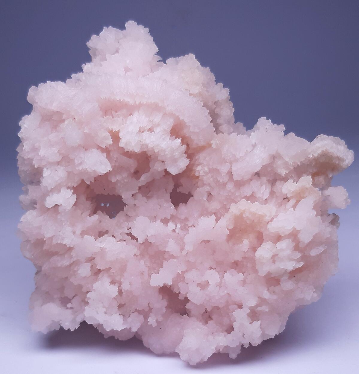 Manganoan Calcite