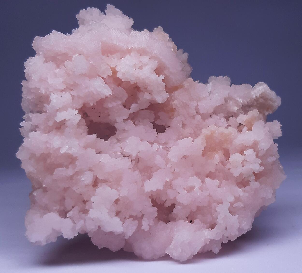 Manganoan Calcite